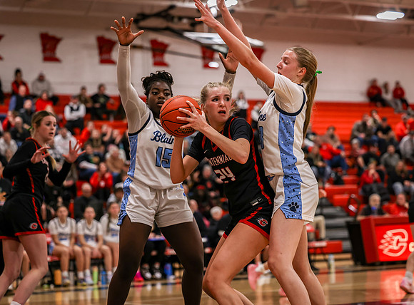 Centennial vs Blaine Girls Varsity Basketball 271