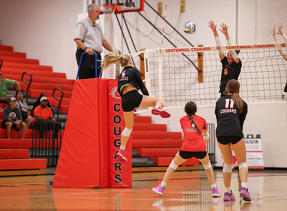 Centennial vs Osseo Girls Varsity Volleyball 223