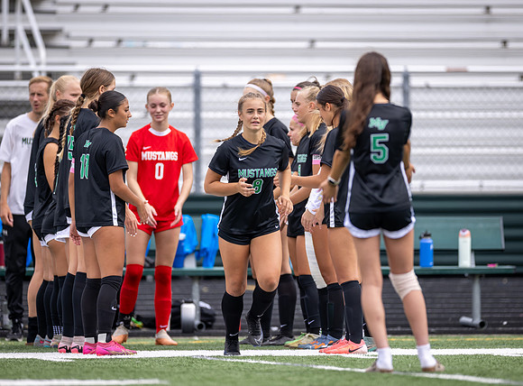 Mounds View vs Blaine Varsity Soccer 48