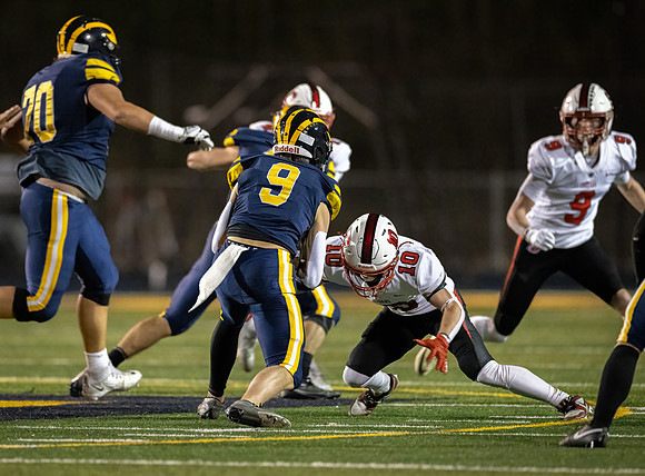 Centennial vs Rosemount Varsity Football 198