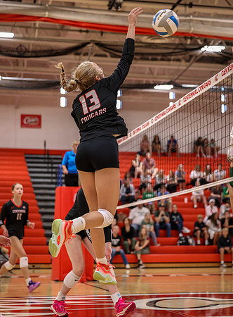 Centennial vs Mounds View Girls Varsity Volleyball 40