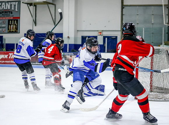 Centennial vs Cambridge Isanti Hockey 249