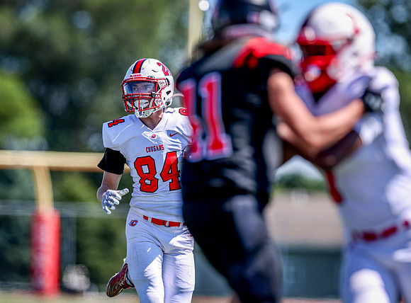 Centennial vs Coon Rapids JV Football 42