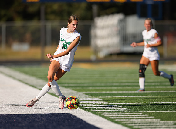 Mounds View vs Mahtomedi Girls Varisty Soccer 256