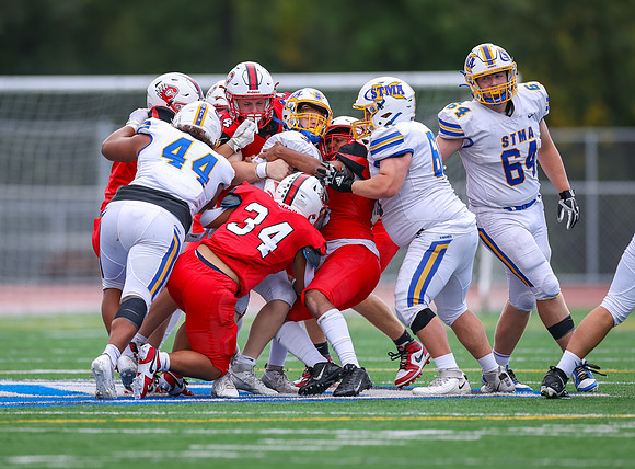 Centennial vs STMA JV Football 280