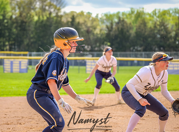 Mahtomedi vs Totino-Grace 221