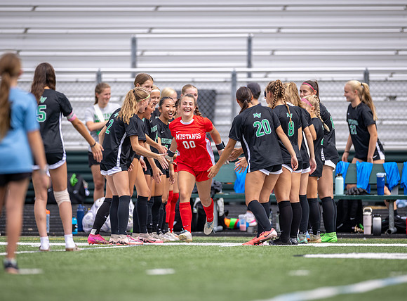 Mounds View vs Blaine Varsity Soccer 44
