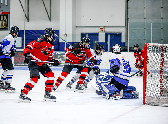Centennial vs Cambridge Isanti Hockey 256