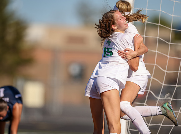 Mounds View vs Mahtomedi Girls Varisty Soccer 233