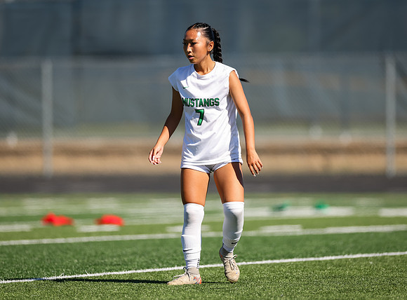Mounds View vs Mahtomedi Girls Varisty Soccer 4
