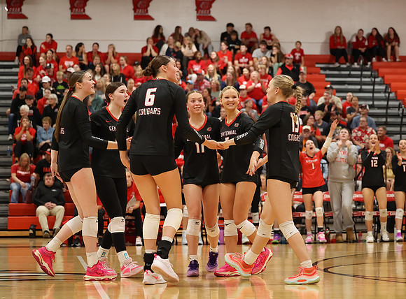 Centennial vs Blaine Girls Varsity Volleyball 32