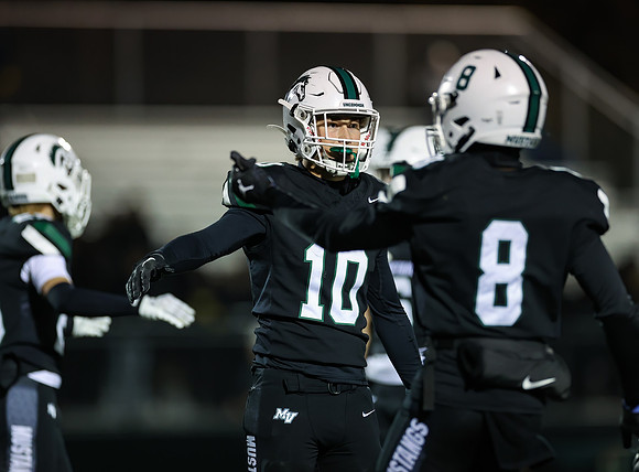 Mounds View vs Prior Lake Varsity Football 100