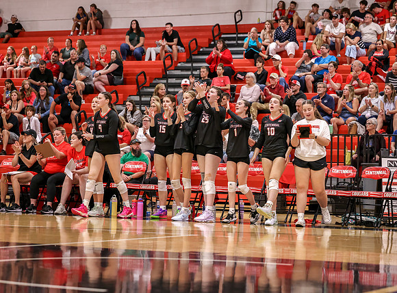 Centennial vs Mounds View Girls Varsity Volleyball 220