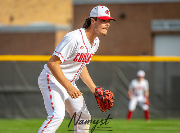 Centennial vs Duluth East Varsity Baseball 421