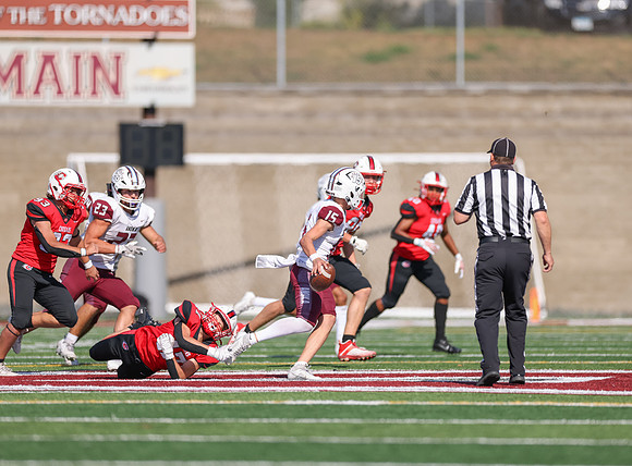 Centennial vs Anoka JV Football 1037