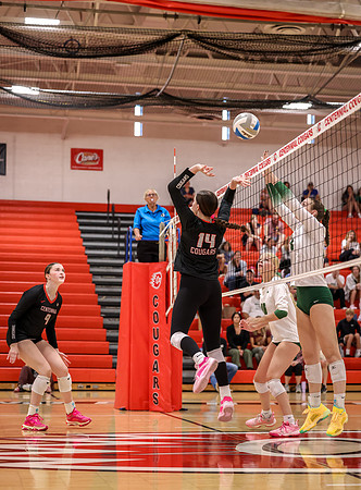 Centennial vs Mounds View Girls Varsity Volleyball 63