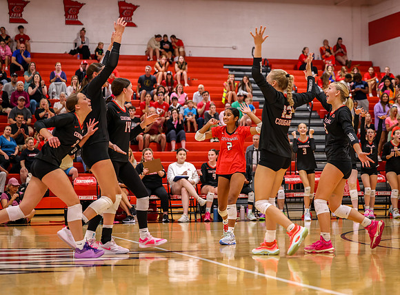 Centennial vs Duluth East Varsity Volleyball 75