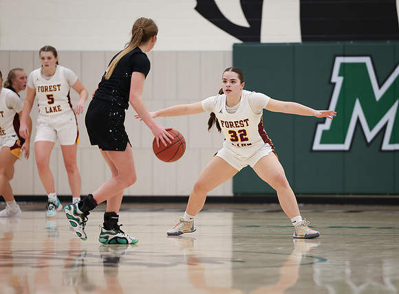 Mounds View vs Forest Lake Varsity Basketball 169