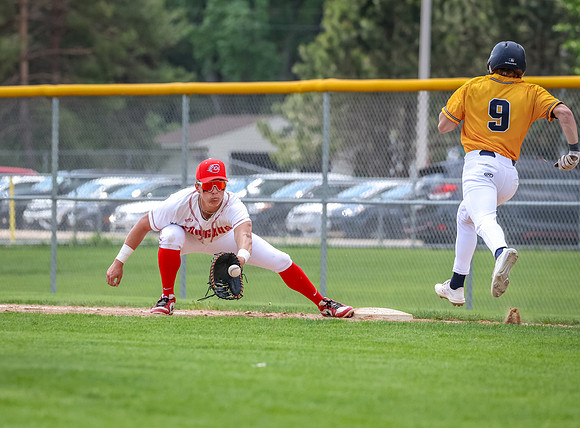 Centennial vs Mahtomedi Baseball 448