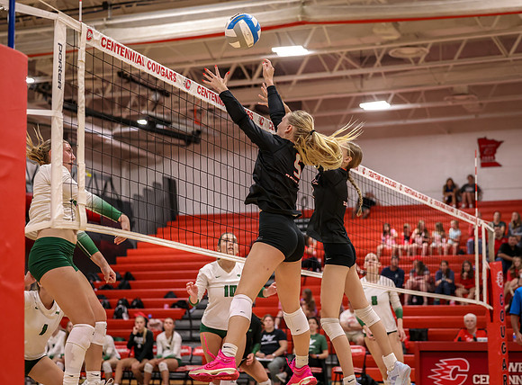 Centennial vs Mounds View Girls Varsity Volleyball 222