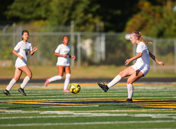 Mounds View vs Mahtomedi Girls Varisty Soccer 288