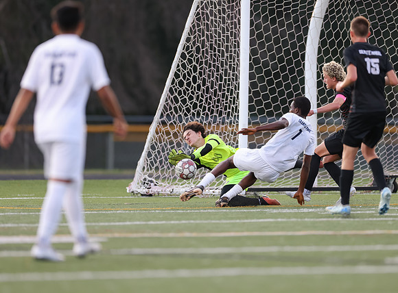 Centennial vs Champlin Park Varsity Soccer 89