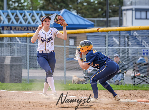 Mahtomedi vs Totino-Grace 205