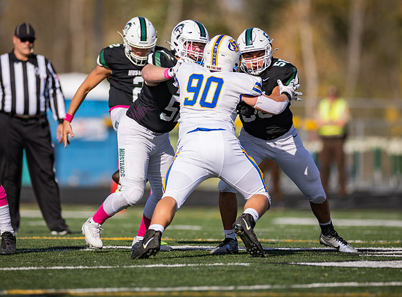 Mounds View vs STMA Varsity Football 273