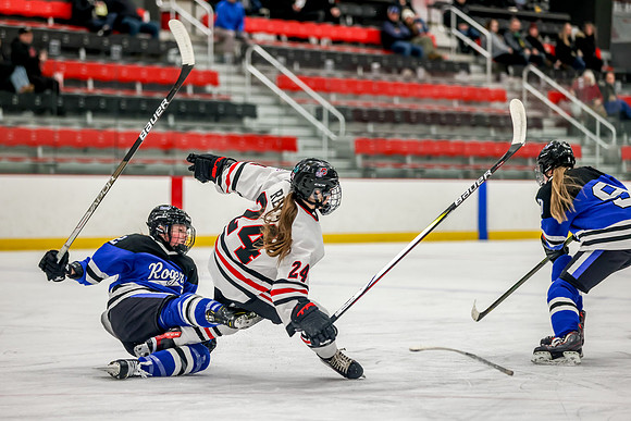 Centennial vs Roger JV Hockey 49