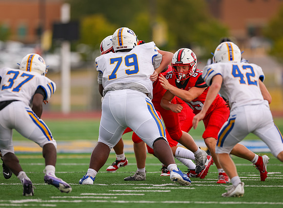 Centennial vs STMA JV Football 159
