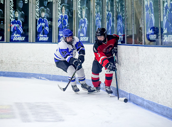Centennial vs Cambridge Isanti Hockey 262
