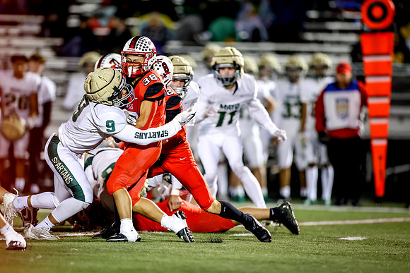 Centennial vs Rochester Mayo Varsity Football 219