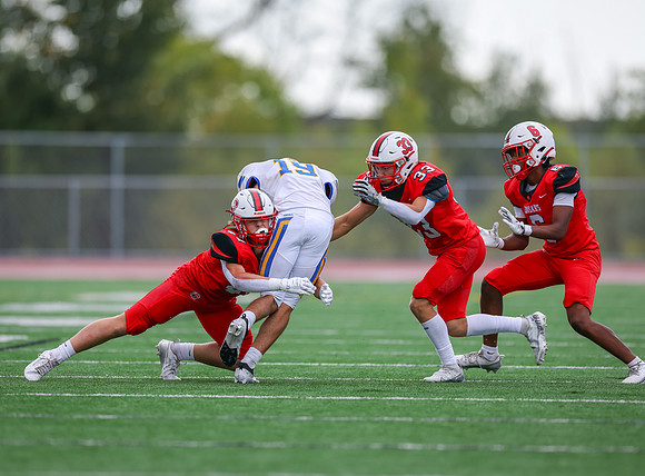 Centennial vs STMA JV Football 264