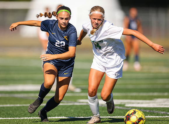 Mounds View vs Mahtomedi Girls Varisty Soccer 67