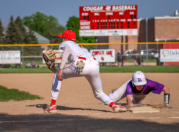 Centennial vs Buffalo Varsity Baseball 211