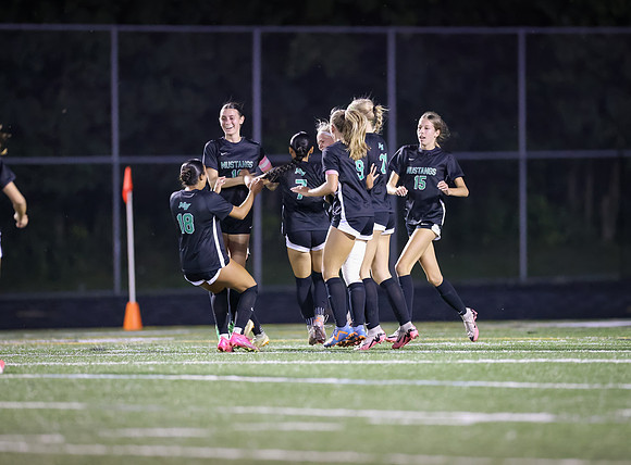 Mounds View vs Stillwater Varsity Soccer 59
