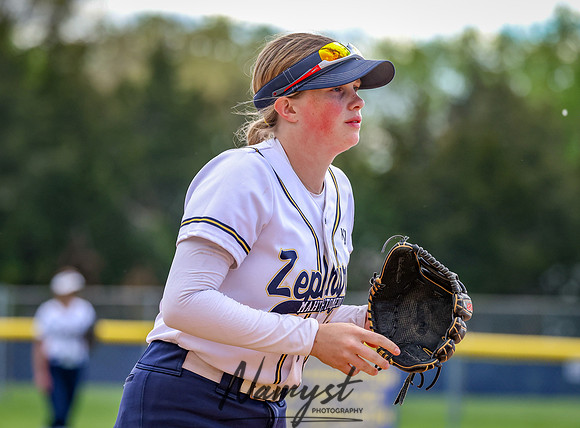 Mahtomedi vs Totino-Grace 194