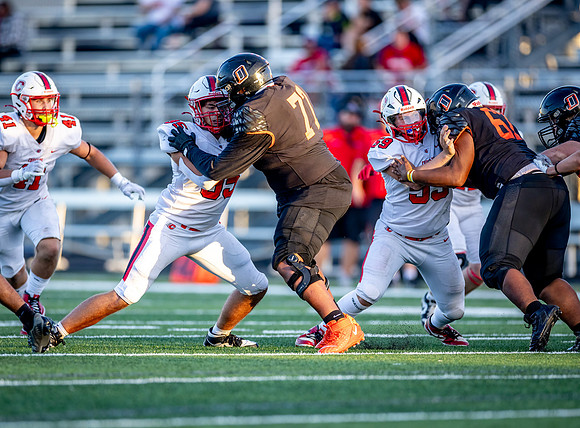 Centennial vs Osseo Varisty Football 45