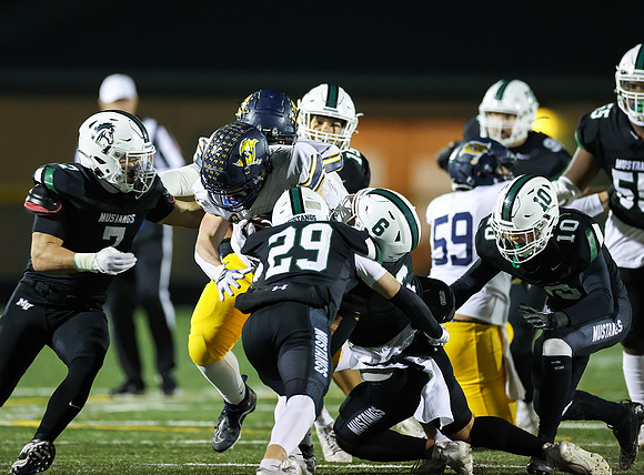 Mounds View vs Prior Lake Varsity Football 58