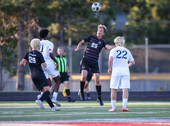 Centennial vs Blaine Varsity Soccer 44