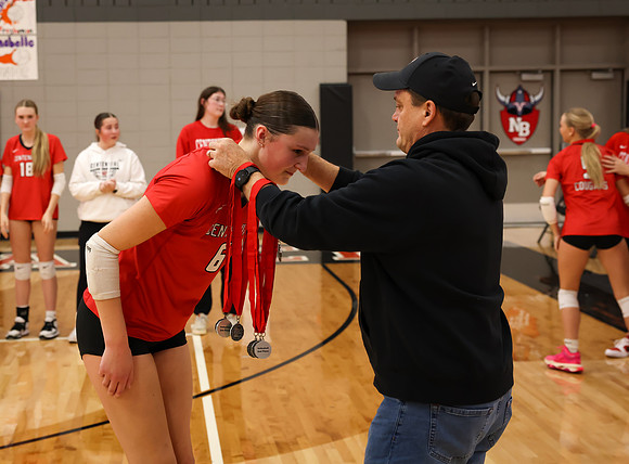 Centennial vs Anoka Girls Varsity Volleyball 404