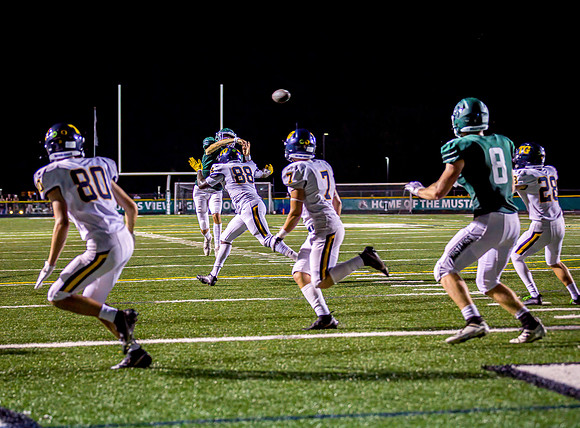 Mounds View vs Totino Grace Varsity Football 357