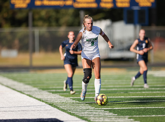 Mounds View vs Mahtomedi Girls Varisty Soccer 219
