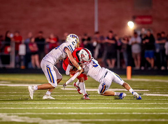 Centennial vs STMA Varsity Football 240
