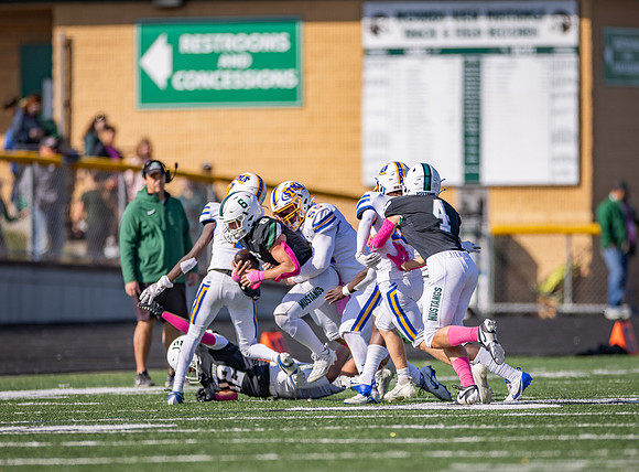Mounds View vs STMA Varsity Football 239