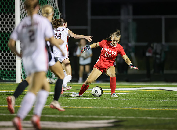 Mounds View vs Stillwater Varsity Soccer 136