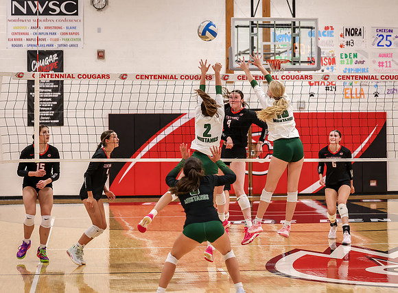 Centennial vs Mounds View Girls Varsity Volleyball 177