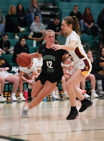 Mounds View vs Forest Lake Varsity Basketball 86