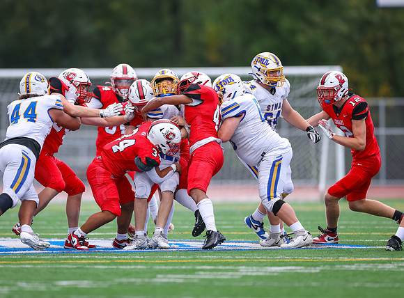 Centennial vs STMA JV Football 275