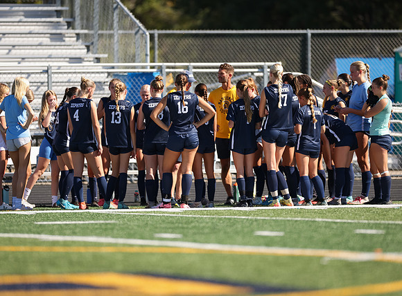 Mounds View vs Mahtomedi Girls Varisty Soccer 22